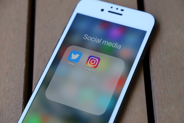 No mundo das redes sociais, o Instagram se destacou como uma plataforma poderosa para conectar pessoas e compartilhar histórias visuais.